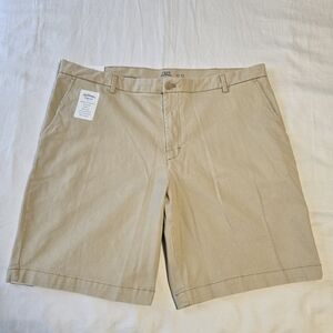 IZOD Men's Shorts, W40, Tan Beige, NWT, Saltwater Stretch
